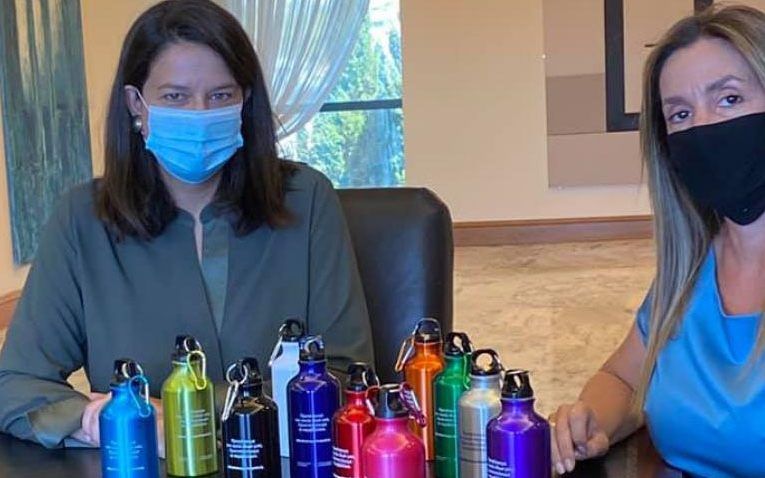 Ν. Κεραμέως: Πάνω από 600.000 παγούρια είναι ήδη καθ’ οδόν προς τα σχολεία