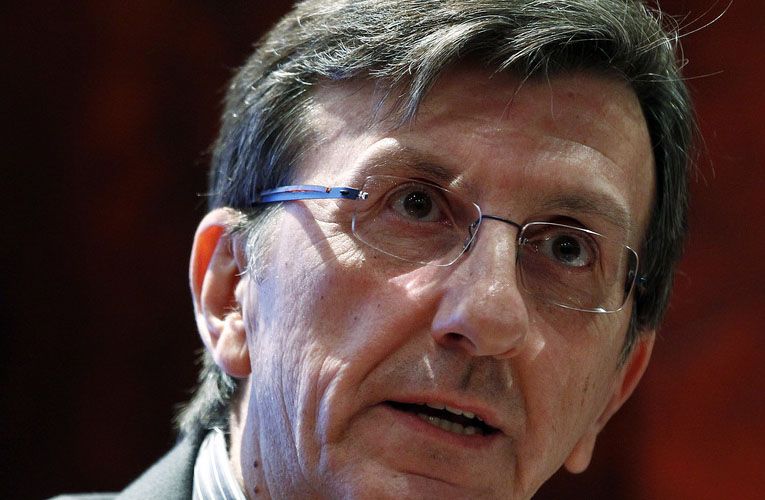 Ο Πορτοσάλτε μπέρδεψε την «eclass» με τη Mercedes – Ηχητικό