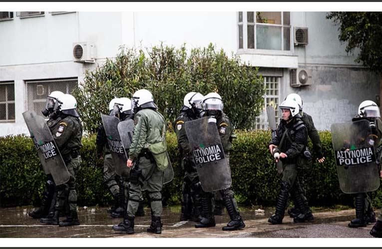 Πανεπιστημιακή αστυνομία: Τον Ιούνιο αναλαμβάνουν υπηρεσία οι 400 ειδικοί φρουροί