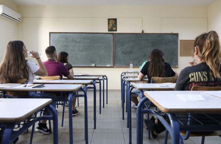 Πανελλαδικές Εξετάσεις: Υποχρεωτική η συμμετοχή των εκπαιδευτικών Δ.Ε.