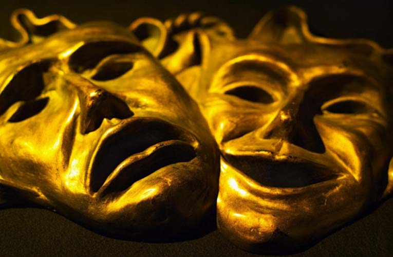 Άμεση συνάντηση με τον Κ. Πιερρακάκη ζητά ο Σύλλογος Θεατρολόγων (Π.Ε.ΣΥ.Θ.)