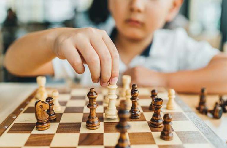 Σκάκι: “Μπαίνει” και στα Βρετανικά Σχολεία