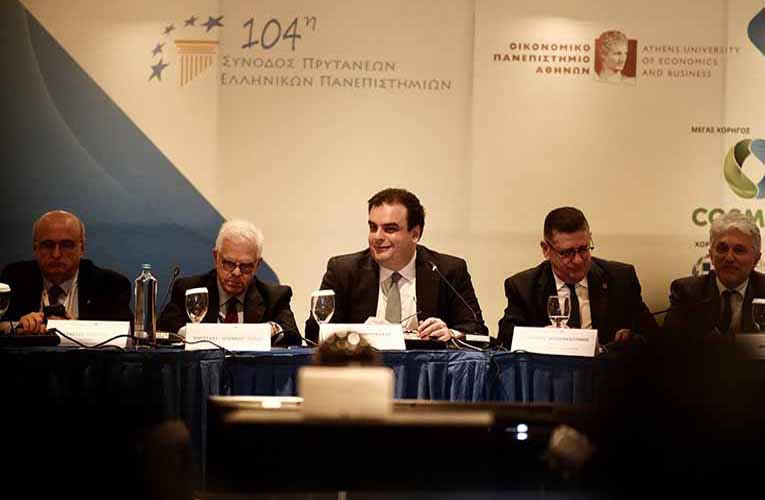 Πιερρακάκης: Ποιες αλλαγές έχουν “δρομολογηθεί”  στο δημόσιο πανεπιστήμιο
