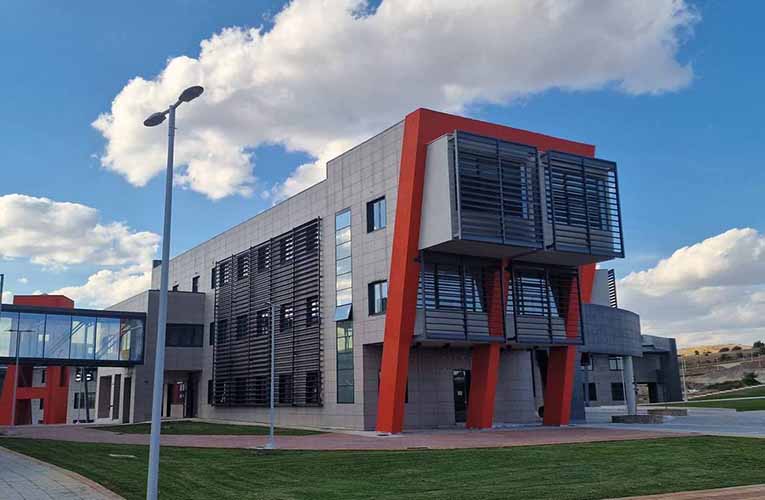 Μεταπτυχιακό στη Δημιουργική Γραφή με 4 κατευθύνσεις
