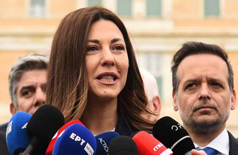 Το μήνυμα της Σοφίας Ζαχαράκη για τη μαθητική παρέλαση της 25η Μαρτίου