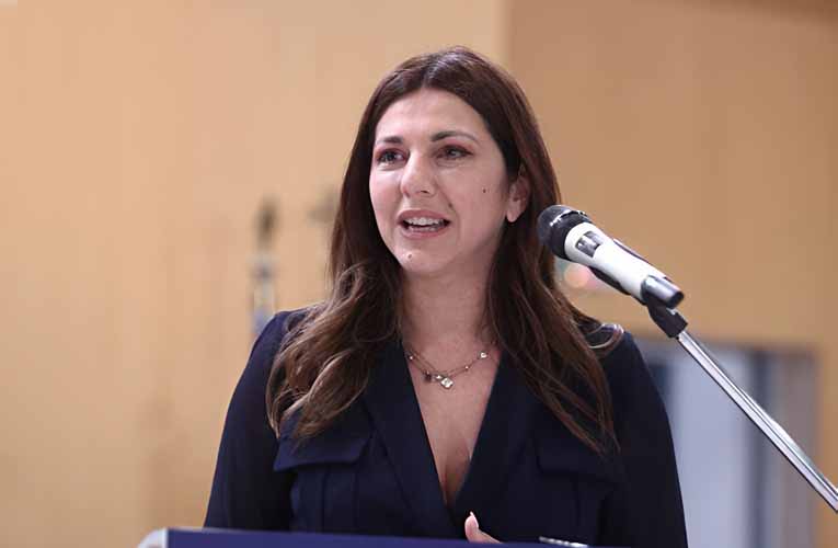 Σοφία Ζαχαράκη: Ποιες αλλαγές ετοιμάζει στα ωρολόγια προγράμματα