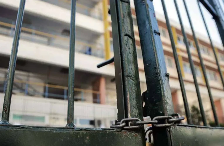 Κλειστά τα σχολεία Βοριζίων και Ζαρού στην Κρήτη για λόγους ασφάλειας στις 03 και 04.11.2025