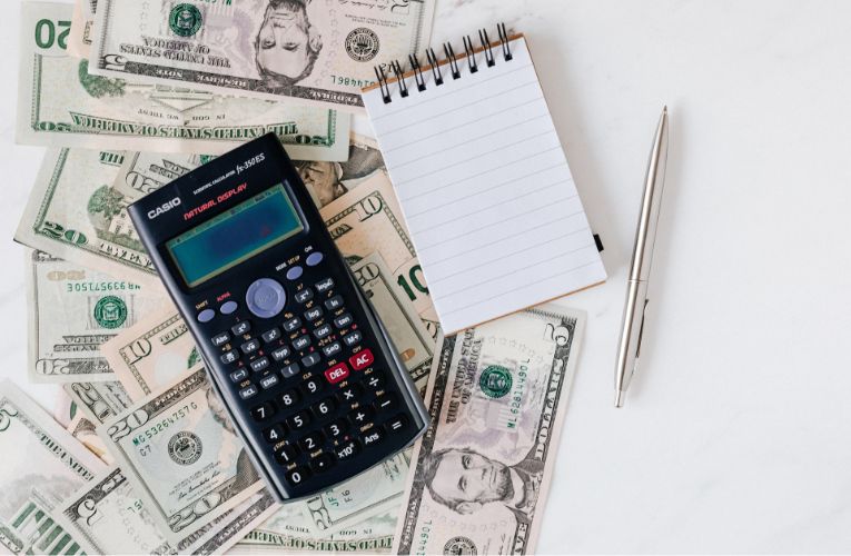 Μισθοί εκπαιδευτικών: Η Ελλάδα βρίσκεται στους “χαμένους” της Ευρώπης